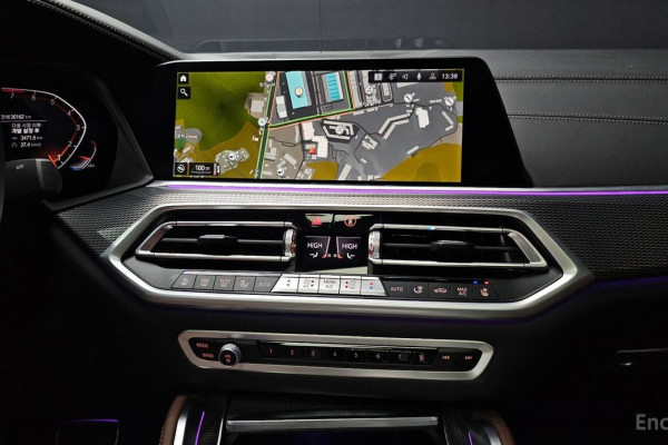 2022 BMW X6 с пробегом 30 162 км