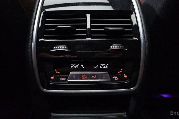 2022 BMW X6 с пробегом 30 162 км