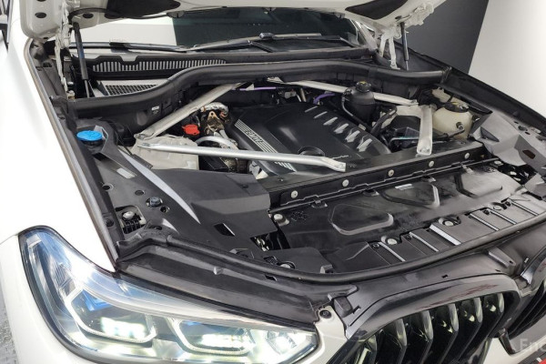 2022 BMW X6 с пробегом 87 937 км