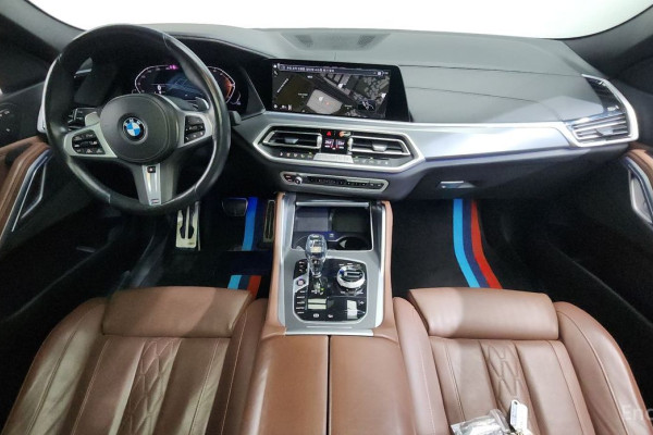 2022 BMW X6 с пробегом 87 937 км