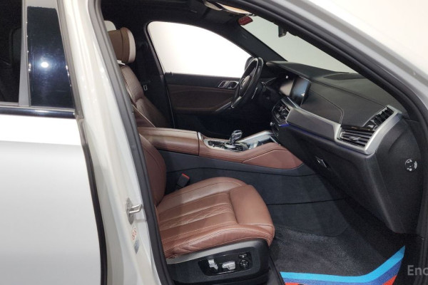 2022 BMW X6 с пробегом 87 937 км