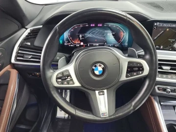 2022 BMW X6 с пробегом 87 937 км