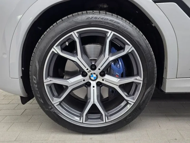 2022 BMW X6 с пробегом 60 733 км