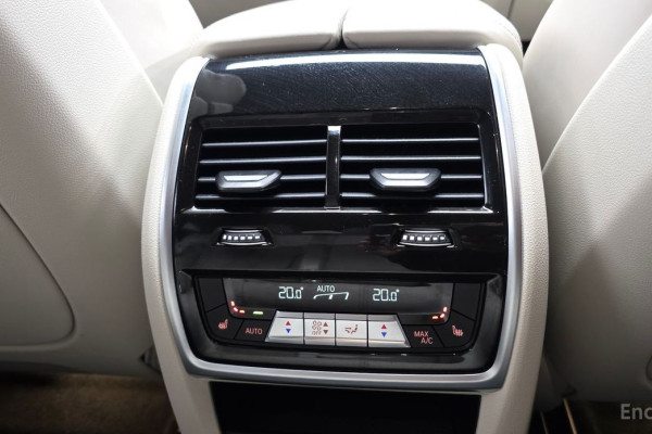 2022 BMW X6 с пробегом 14 202 км