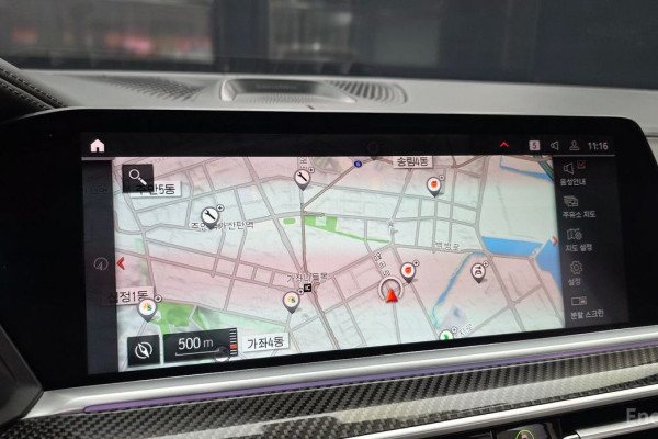 2022 BMW X6 с пробегом 14 202 км