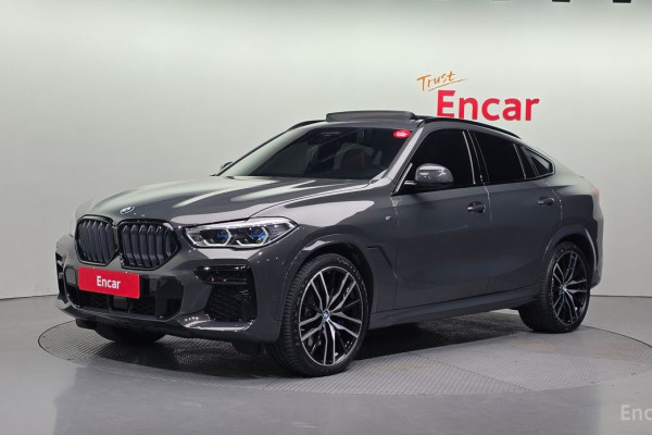 2022 BMW X6 с пробегом 31 579 км