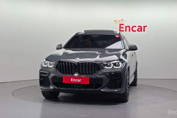 2022 BMW X6 с пробегом 31 579 км