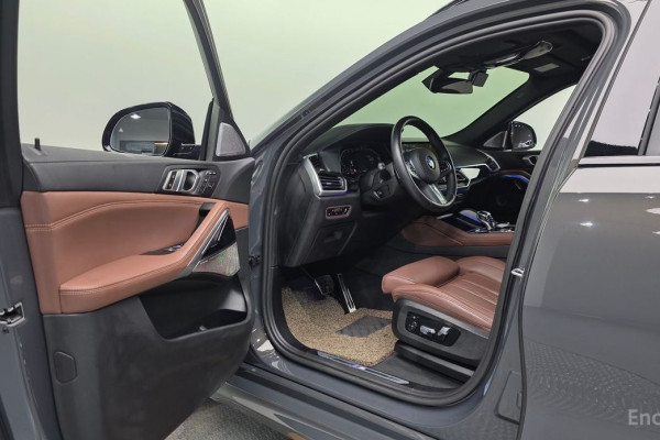 2022 BMW X6 с пробегом 31 579 км
