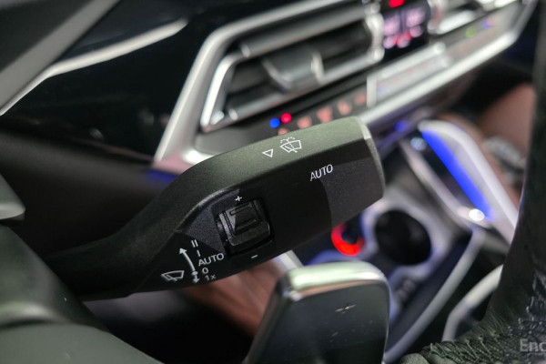 2022 BMW X6 с пробегом 31 579 км