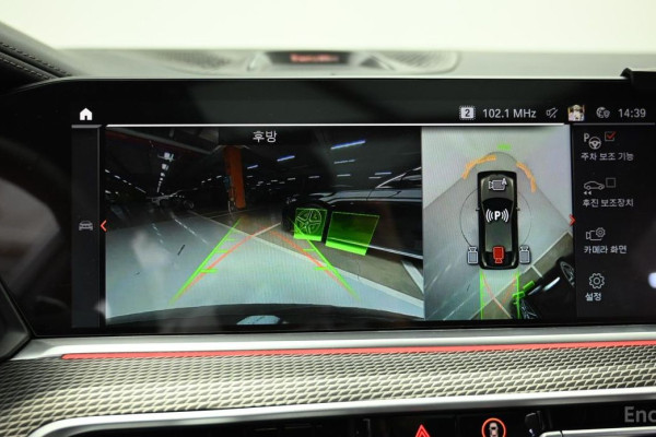 2022 BMW X6 с пробегом 8 928 км