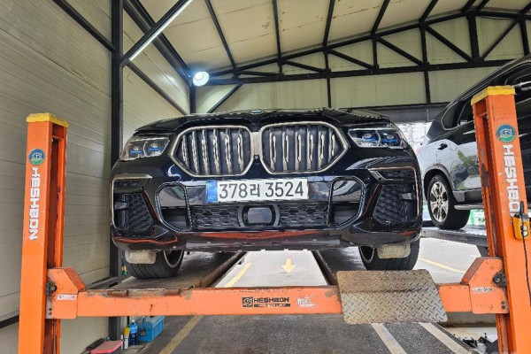 2022 BMW X6 с пробегом 75 241 км