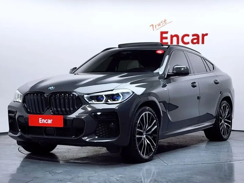 2022 BMW X6 с пробегом 21 753 км