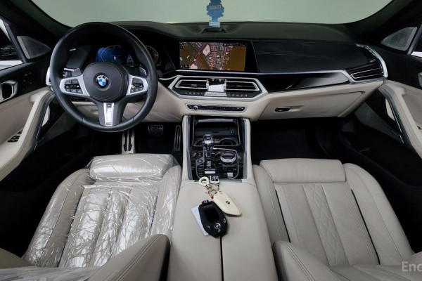 2022 BMW X6 с пробегом 21 753 км