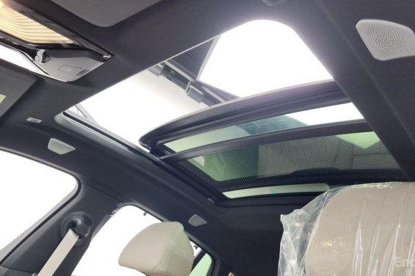 2022 BMW X6 с пробегом 21 753 км