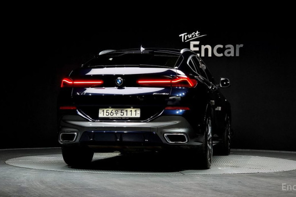 2022 BMW X6 с пробегом 69 954 км