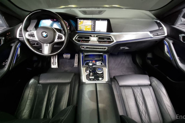 2022 BMW X6 с пробегом 69 954 км
