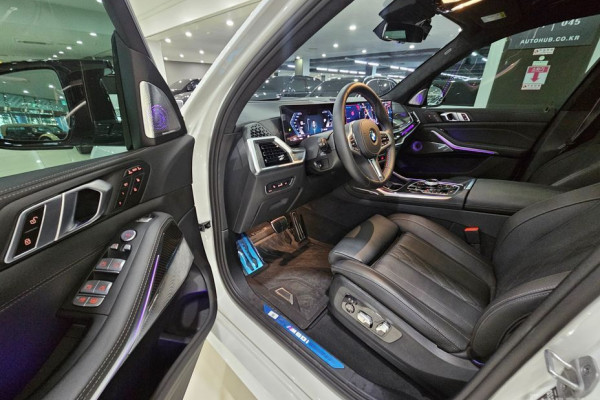 2024 BMW X7 с пробегом 9 033 км