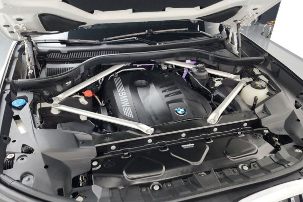 2024 BMW X7 с пробегом 42 453 км