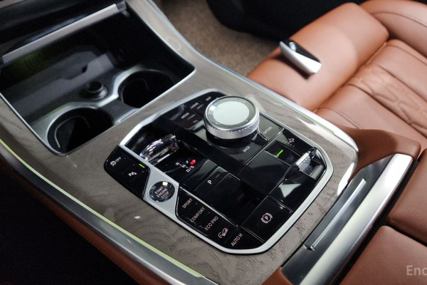 2024 BMW X7 с пробегом 42 453 км