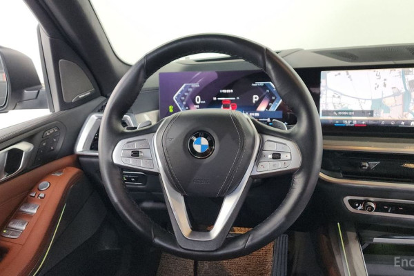 2024 BMW X7 с пробегом 42 453 км