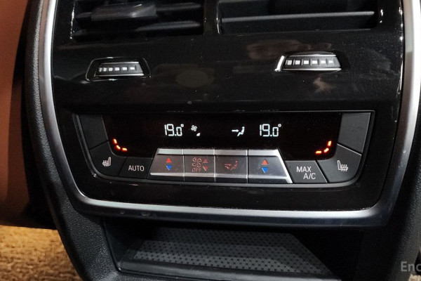 2024 BMW X7 с пробегом 42 453 км