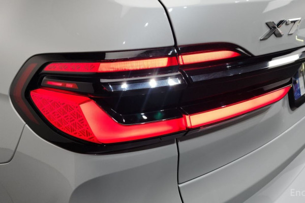 2024 BMW X7 с пробегом 42 453 км