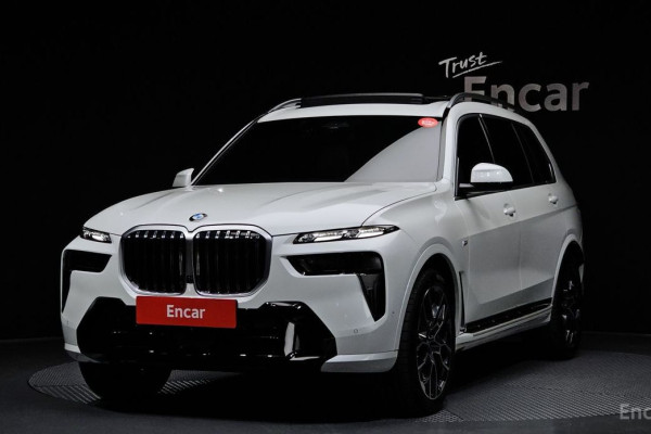 2025 BMW X7 с пробегом 3 614 км