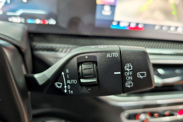 2025 BMW X7 с пробегом 3 614 км