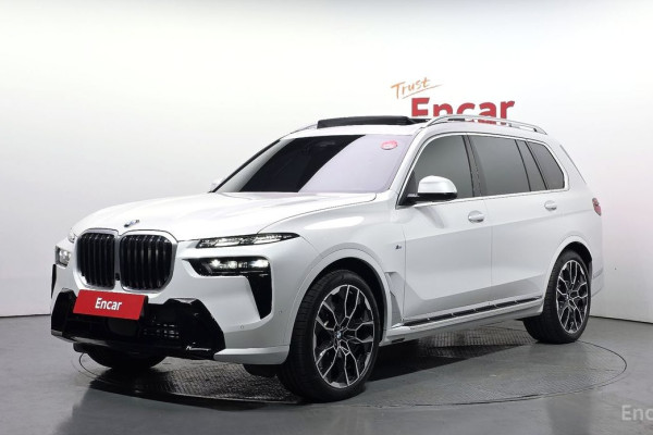 2025 BMW X7 с пробегом 7 010 км
