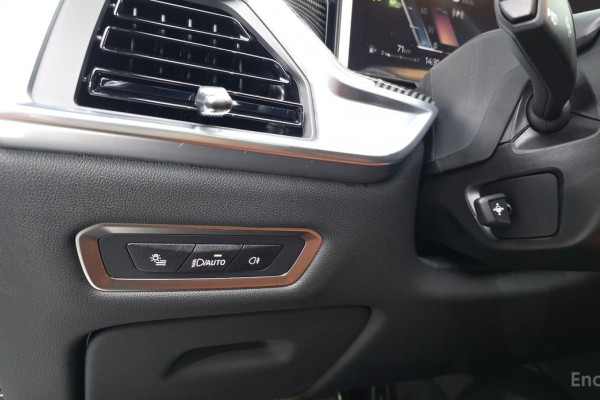 2025 BMW X7 с пробегом 7 010 км