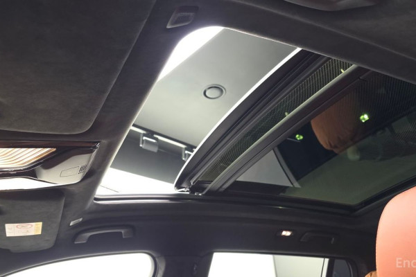 2025 BMW X7 с пробегом 7 010 км