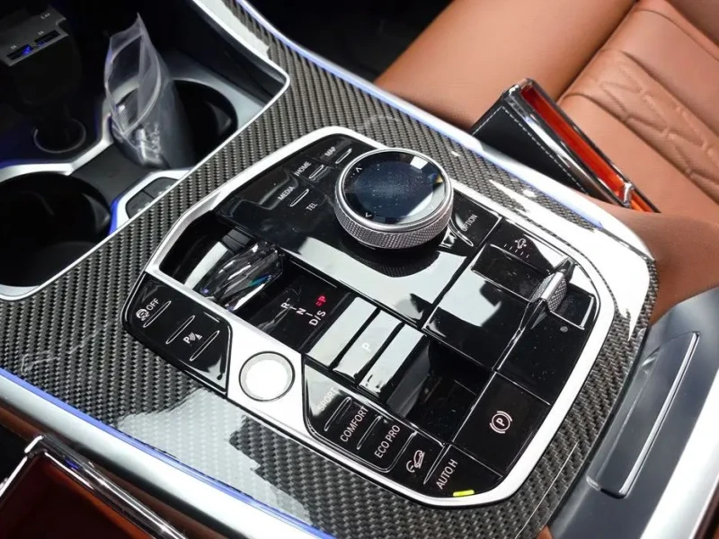 2025 BMW X7 с пробегом 11 951 км