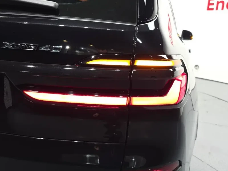 2025 BMW X7 с пробегом 11 951 км
