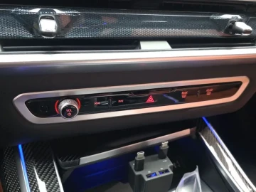2025 BMW X7 с пробегом 11 951 км