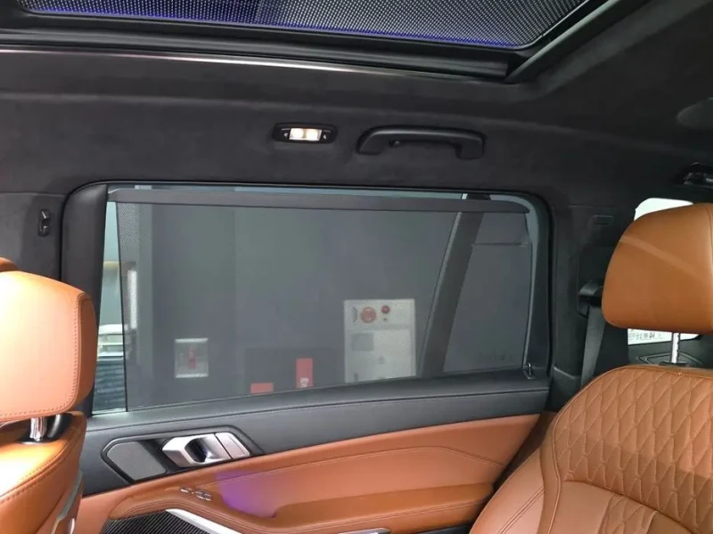 2025 BMW X7 с пробегом 11 951 км