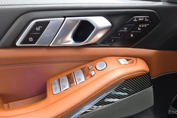 2025 BMW X7 с пробегом 11 951 км