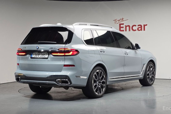 2025 BMW X7 с пробегом 6 327 км