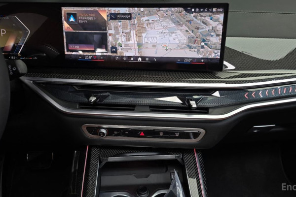 2025 BMW X7 с пробегом 6 327 км