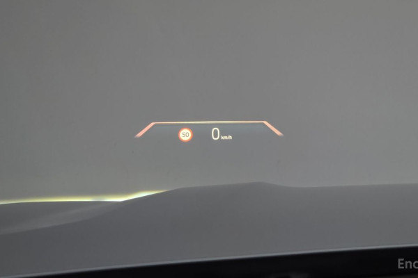 2025 BMW X7 с пробегом 6 327 км