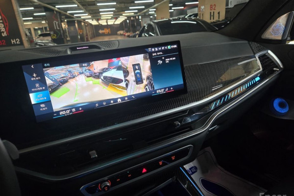 2025 BMW X7 с пробегом 11 600 км