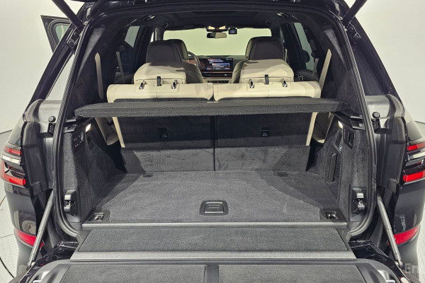 2025 BMW X7 с пробегом 19 603 км