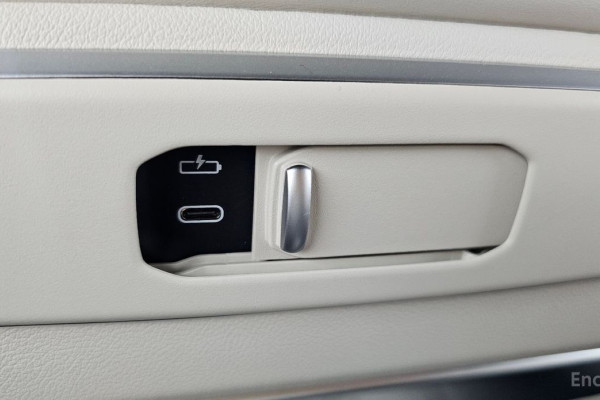 2025 BMW X7 с пробегом 19 603 км