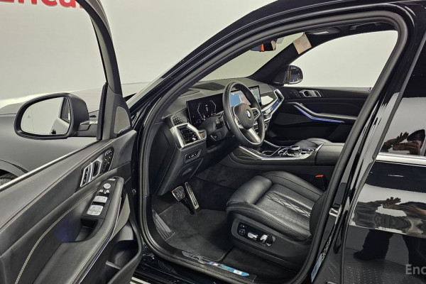 2025 BMW X7 с пробегом 15 694 км