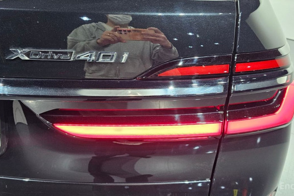 2025 BMW X7 с пробегом 15 694 км