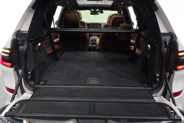 2024 BMW X7 с пробегом 54 540 км