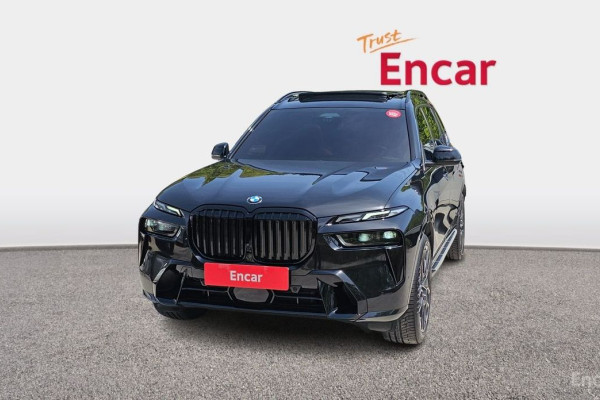 2025 BMW X7 с пробегом 19 734 км