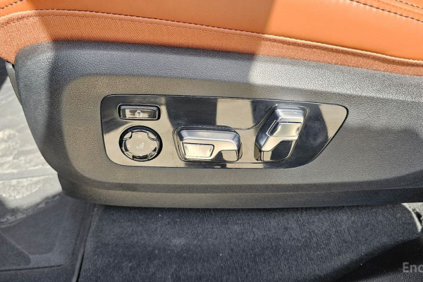 2025 BMW X7 с пробегом 19 734 км