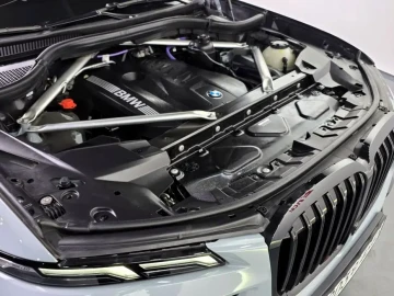 2024 BMW X7 с пробегом 18 920 км