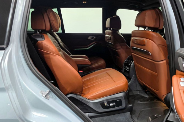 2024 BMW X7 с пробегом 18 920 км