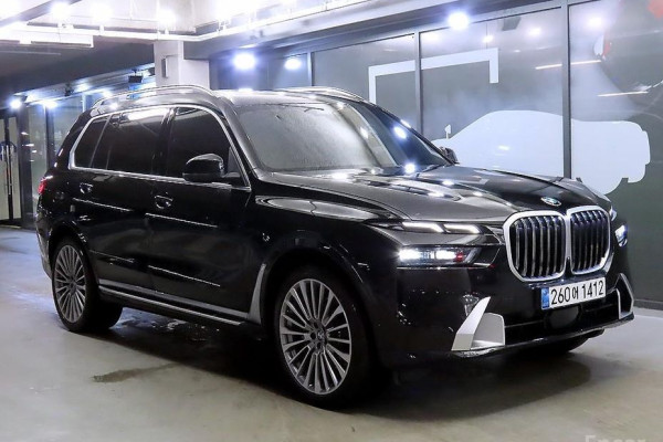 2024 BMW X7 с пробегом 32 980 км